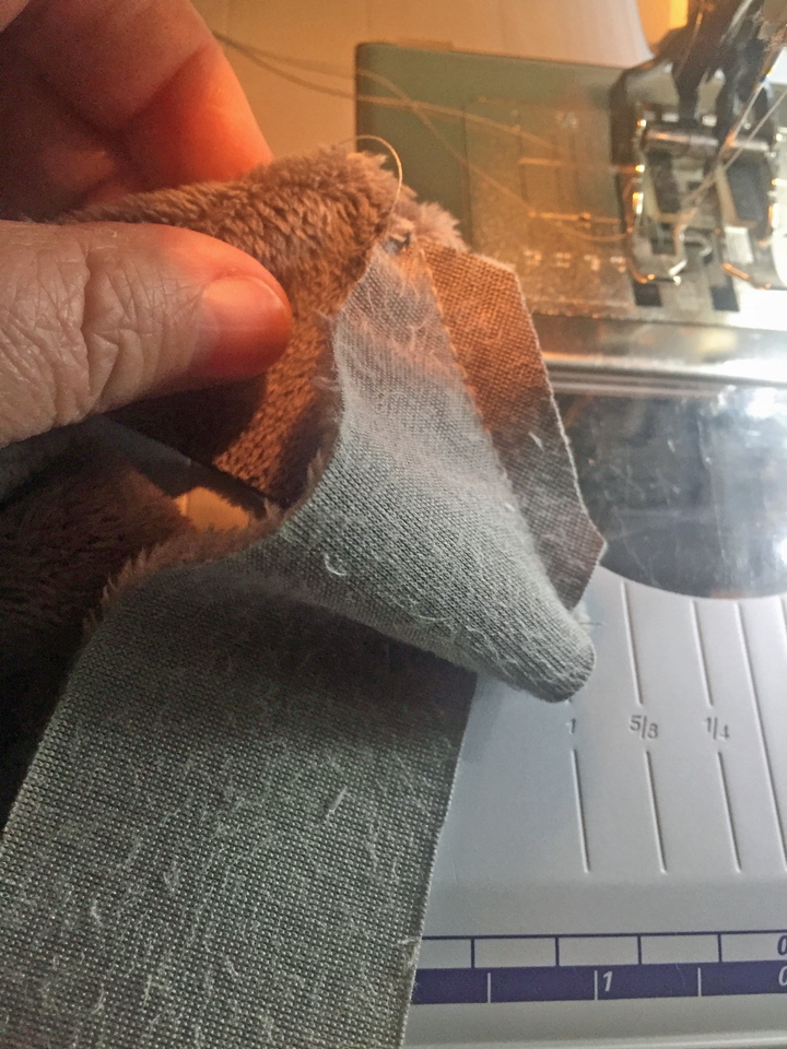 Trimmed miter seam – The Sewful Life